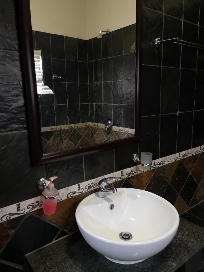 Lifestyle Corner Guesthouse Musina Luaran gambar